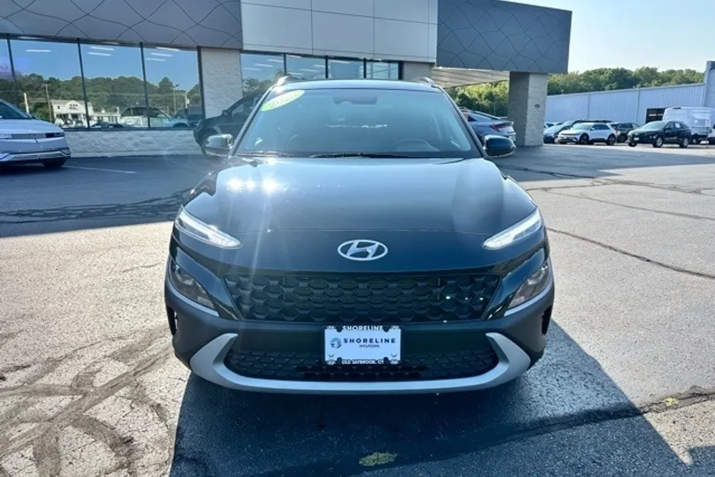 2023 Hyundai Kona SEL photo 1