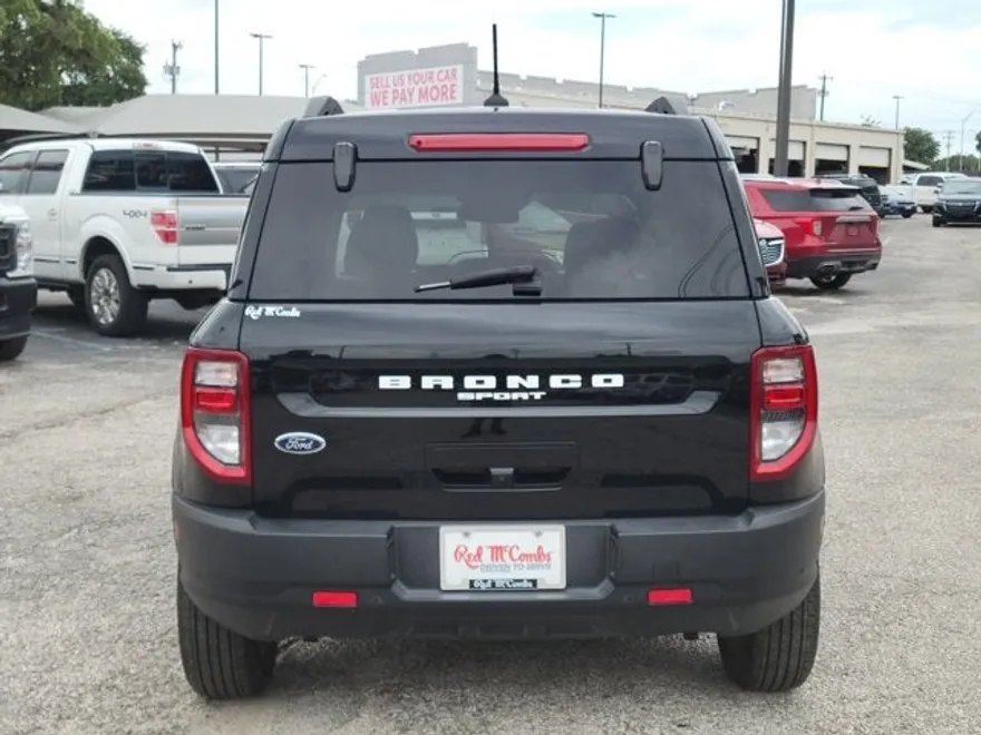 2023 Ford Bronco Sport Outer Banks photo 1