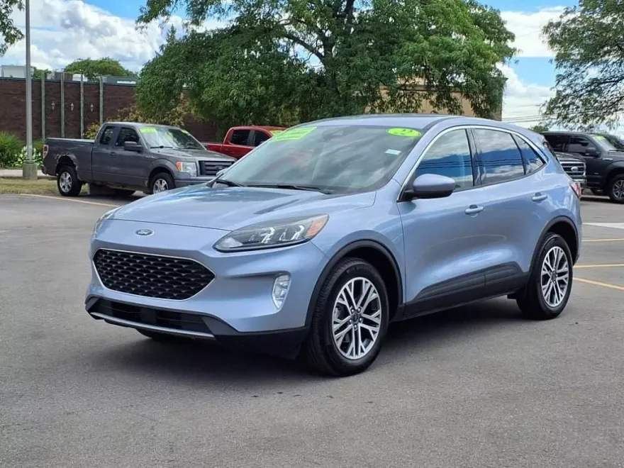 2022 Ford Escape SEL photo 1