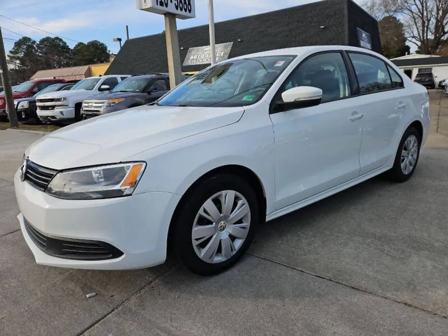 2014 Volkswagen Jetta SE photo 1