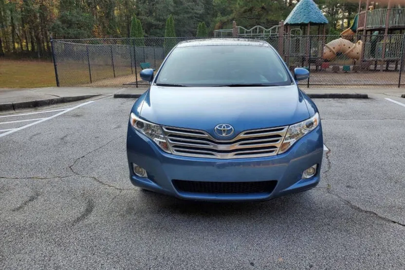 2011 Toyota Venza photo 1