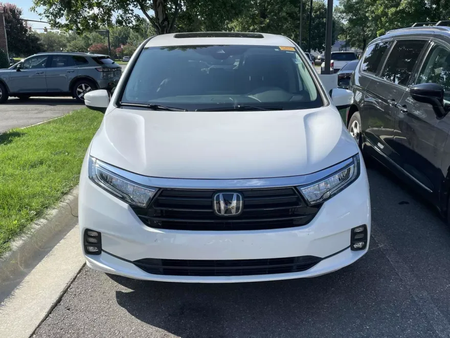 2024 Honda Odyssey EX-L photo 1