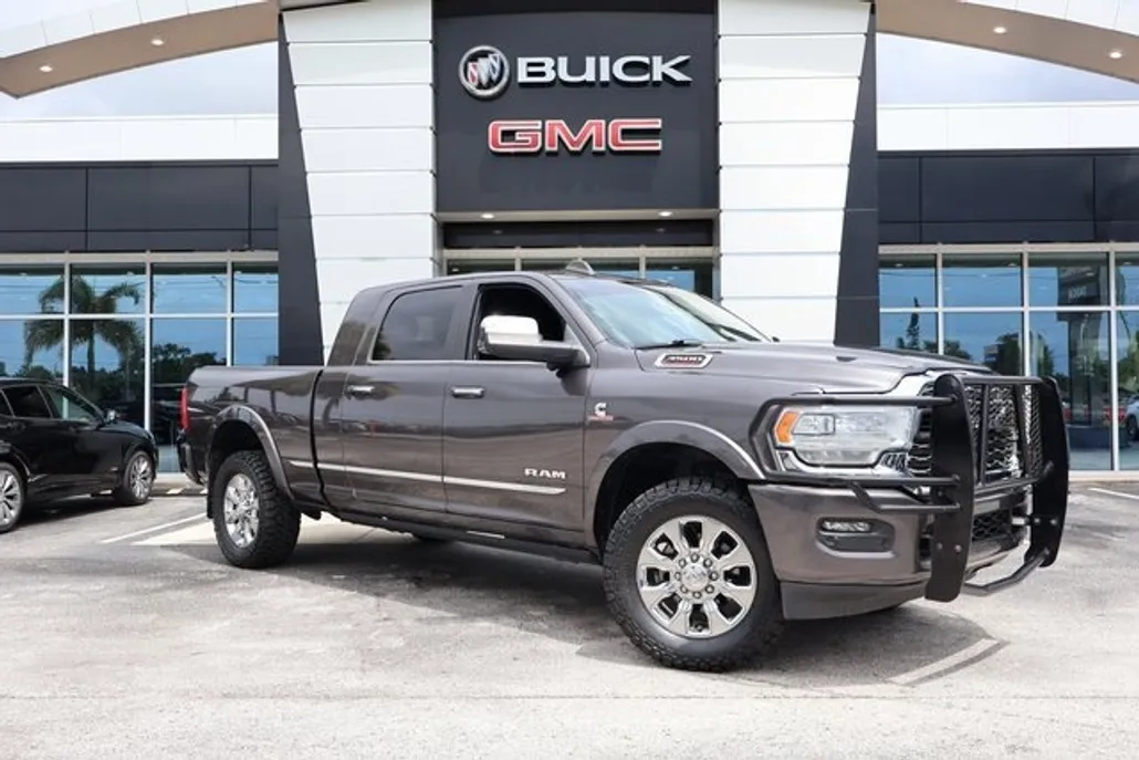 2021 Ram 3500 Limited photo 1