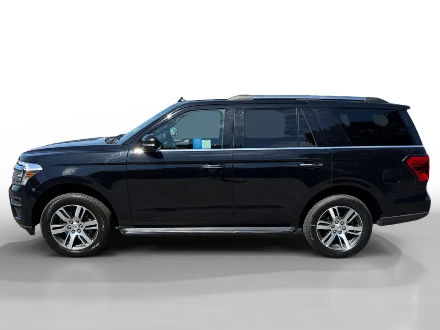 2023 Ford Expedition Limited photo 1