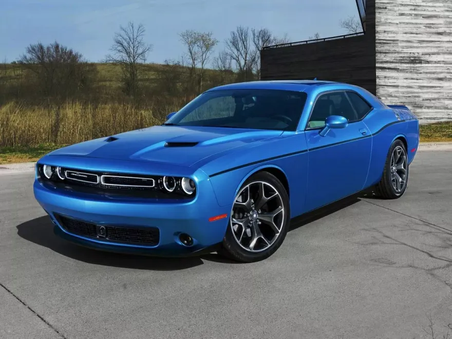 2018 Dodge Challenger R/T photo 1