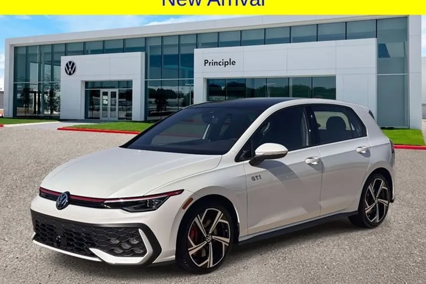 2025 Volkswagen Golf GTI SE photo 1