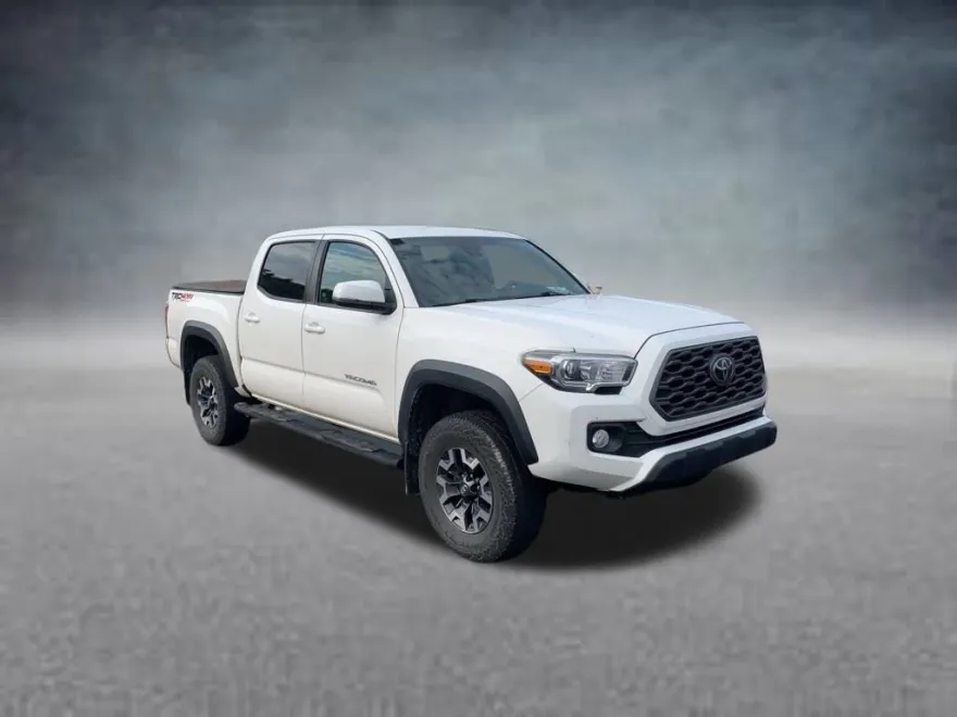 2021 Toyota Tacoma TRD Off-Road photo 1