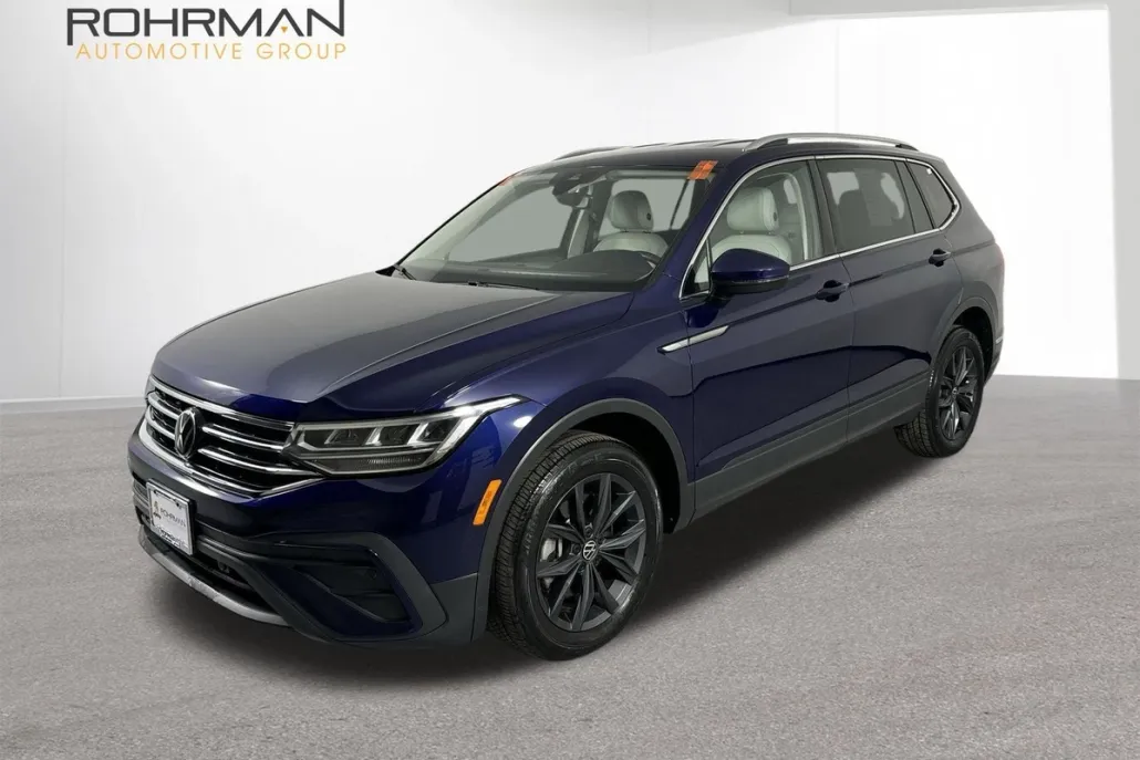 2022 Volkswagen Tiguan SE photo 1