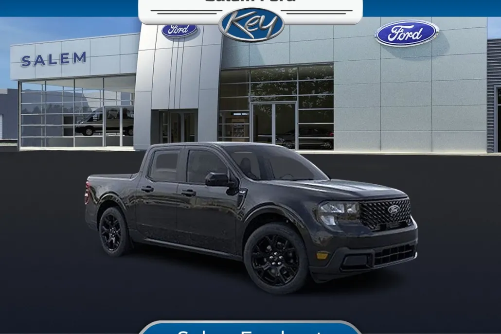 2025 Ford Maverick XLT photo 1