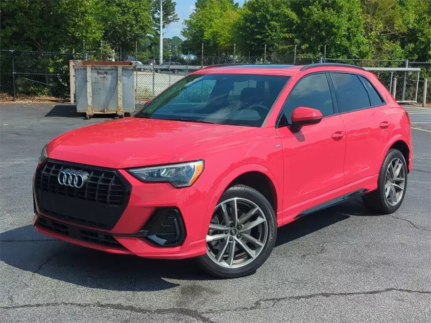 2021 Audi Q3 45 TFSI S line Premium photo 1