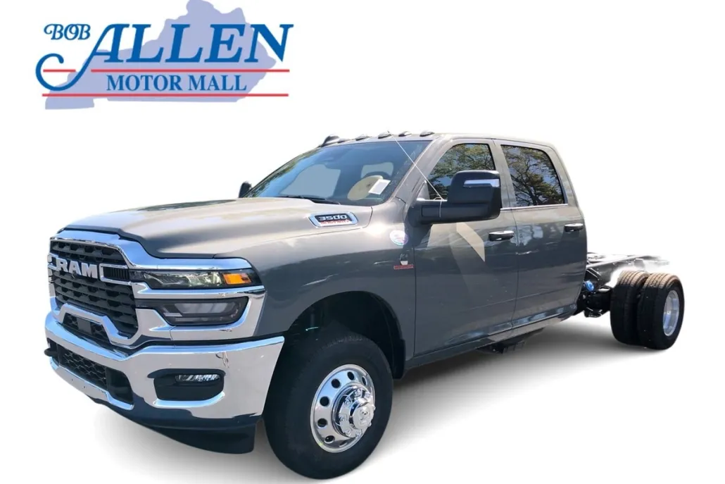 2026 Ram 3500 Tradesman photo 1