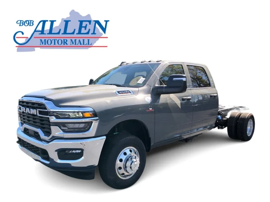 2026 Ram 3500 Tradesman photo 1
