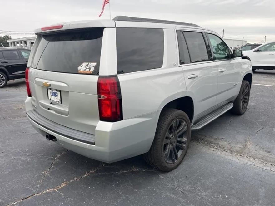 2018 Chevrolet Tahoe LT photo 1