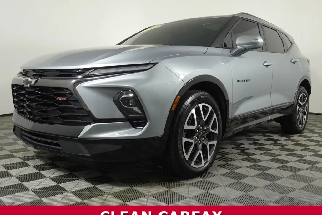 2023 Chevrolet Blazer RS photo 1