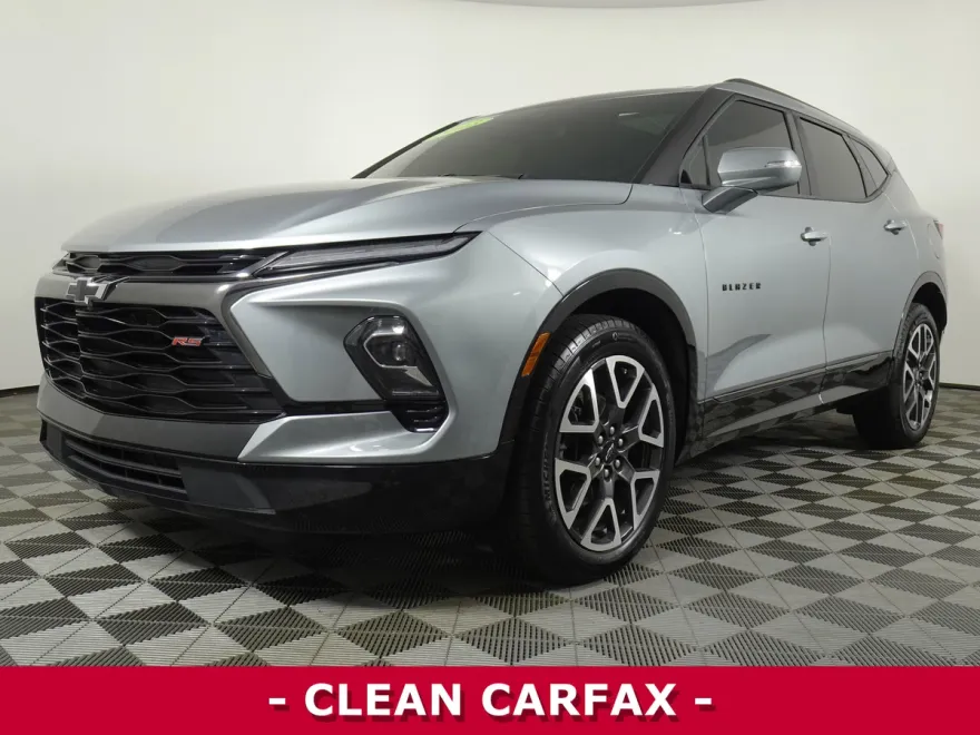 2023 Chevrolet Blazer RS photo 1