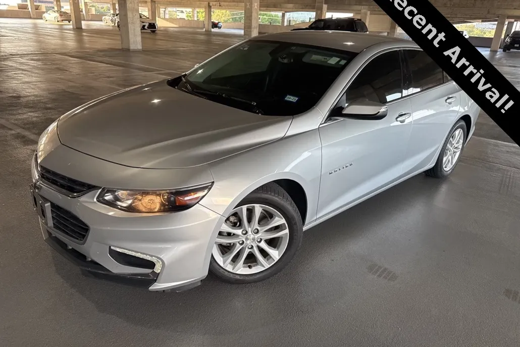 2018 Chevrolet Malibu 1LT photo 1