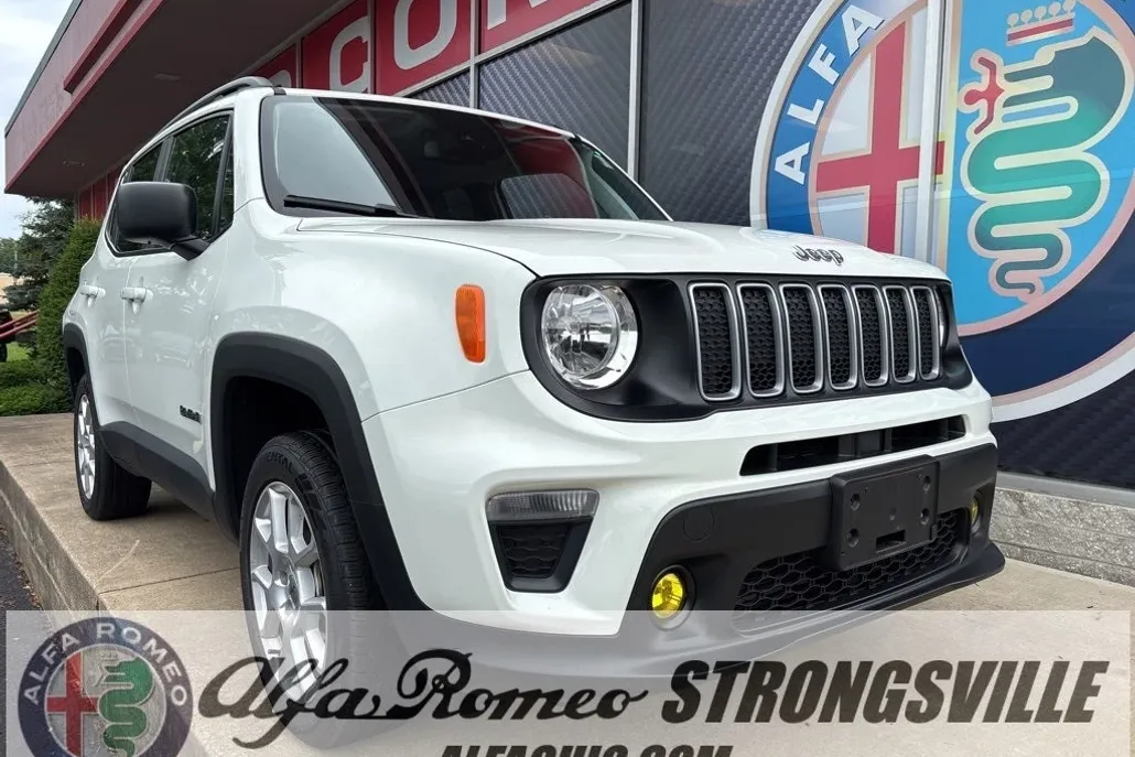 2022 Jeep Renegade Latitude photo 1