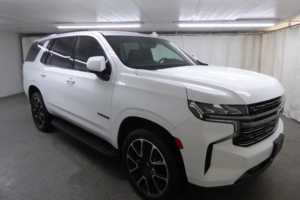 2022 Chevrolet Tahoe RST photo 1