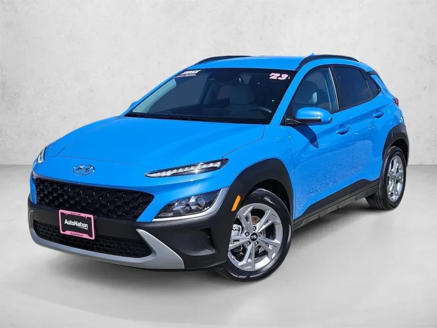 2023 Hyundai Kona SEL photo 1