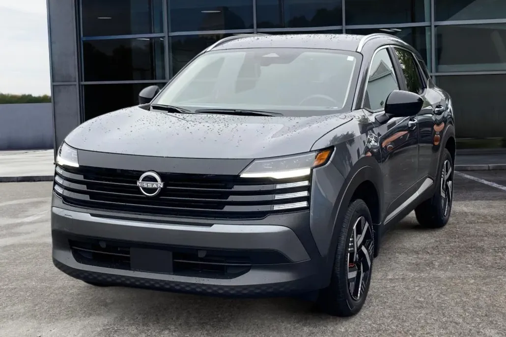 2026 Nissan Kicks SV photo 1