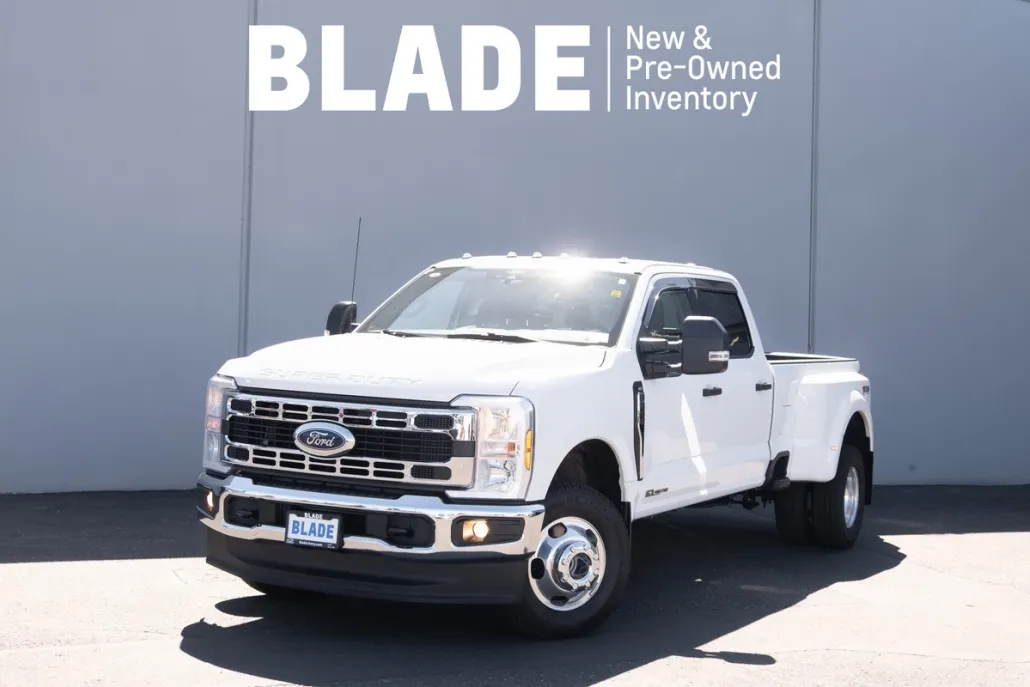 2025 Ford F-350 photo 1