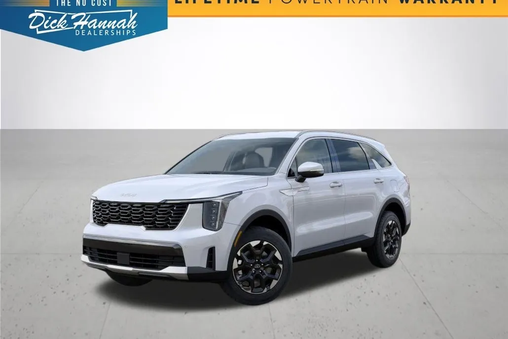 2025 Kia Sorento S photo 1