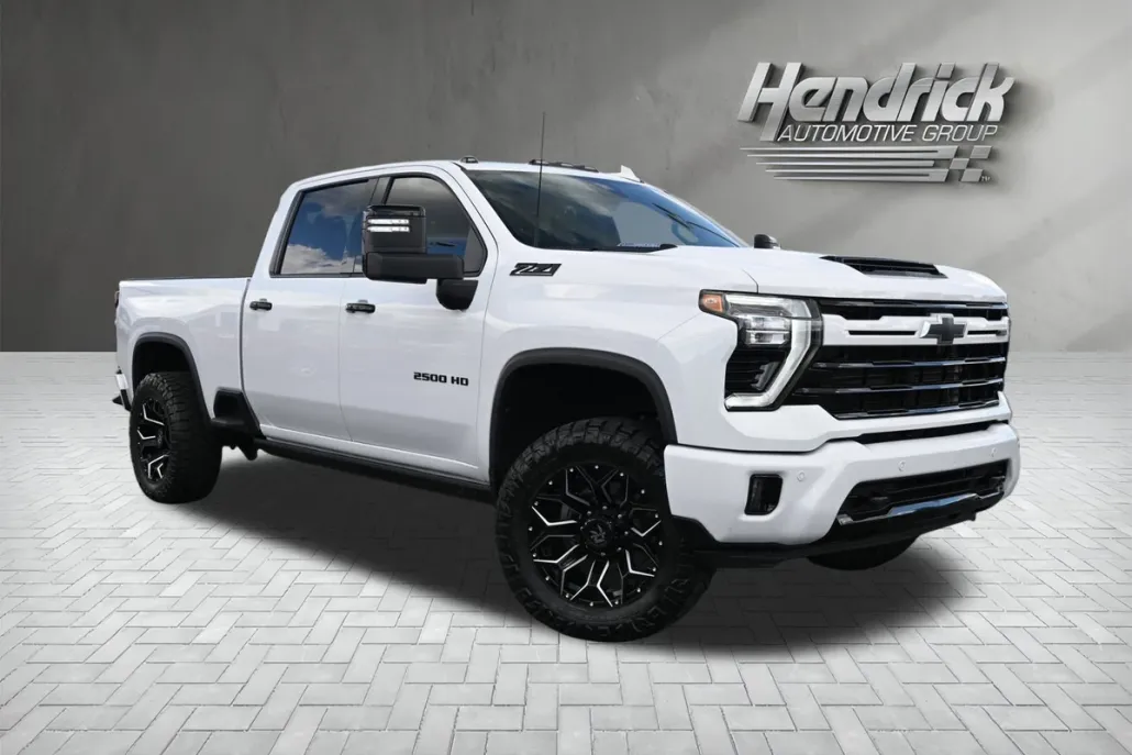 2024 Chevrolet Silverado 2500HD LTZ photo 1