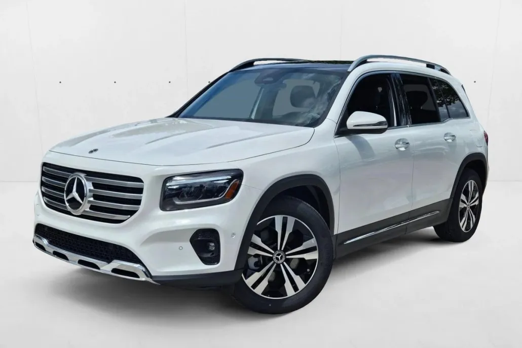 2025 Mercedes Benz GLB 250 photo 1