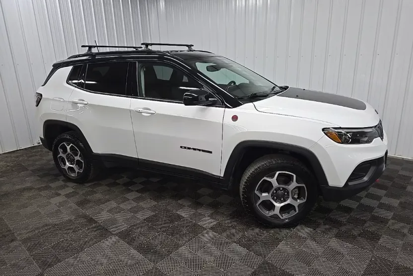 2022 Jeep Compass Trailhawk photo 1