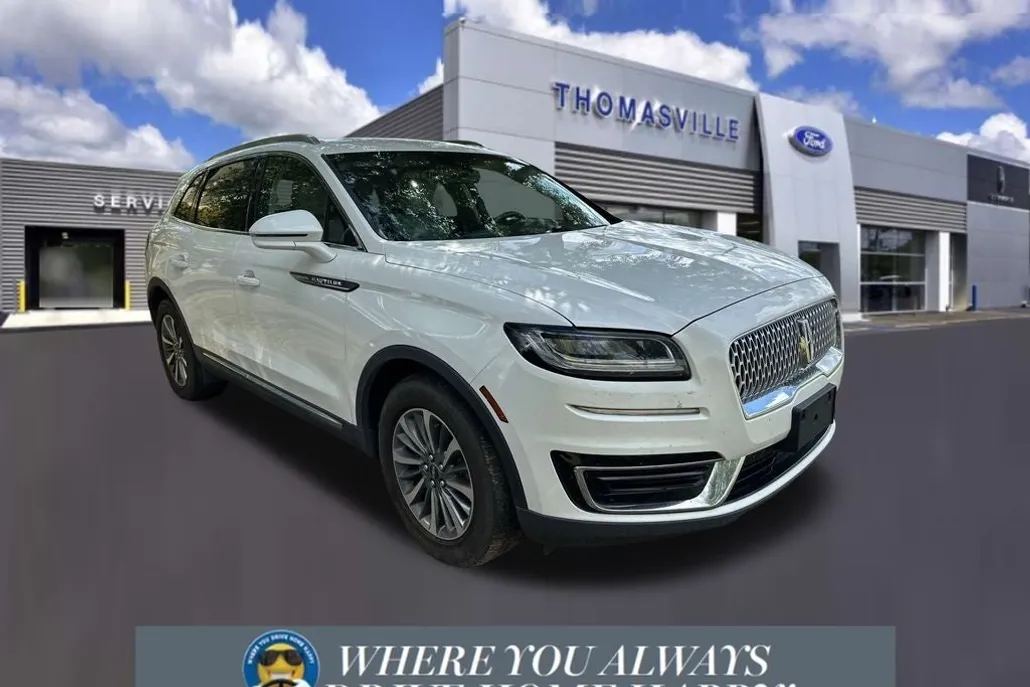 2020 Lincoln Nautilus Standard photo 1