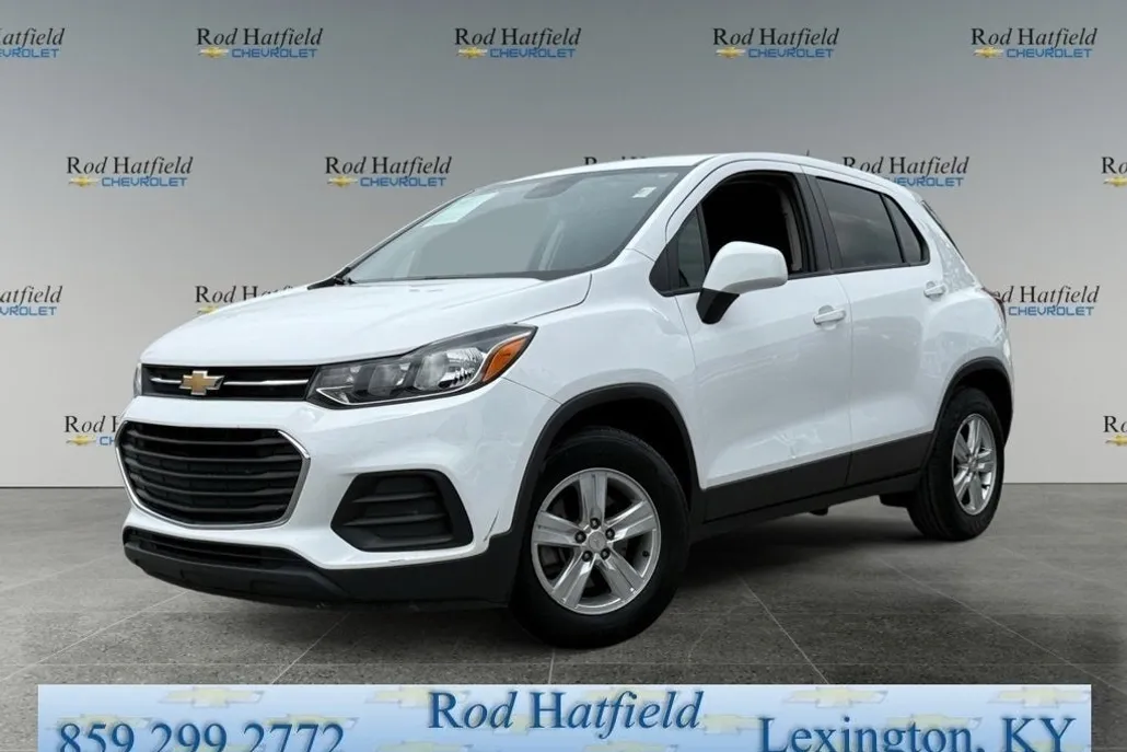 2019 Chevrolet Trax LS photo 1