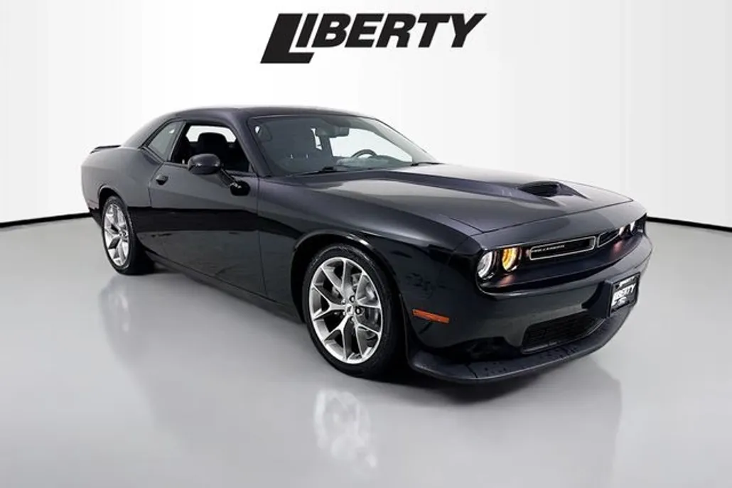 2023 Dodge Challenger GT photo 1