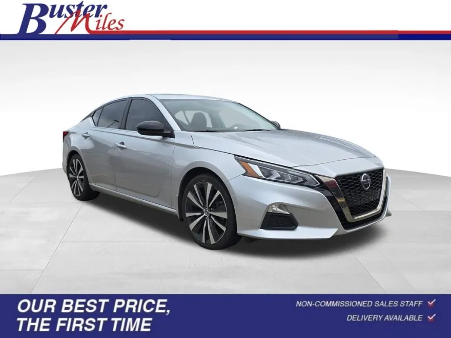 2019 Nissan Altima 2.5 SR photo 1