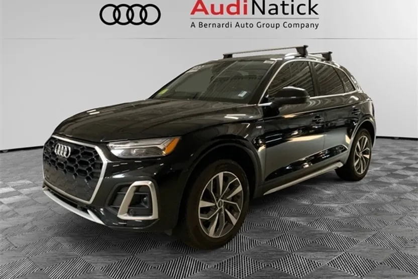 2022 Audi Q5 45 S line Premium Plus photo 1