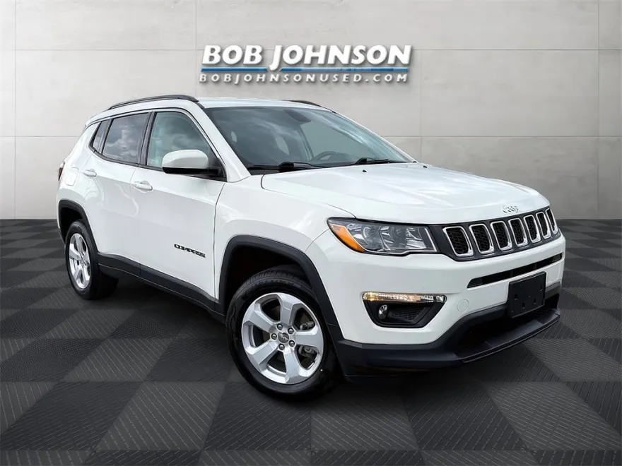 2021 Jeep Compass Latitude photo 1
