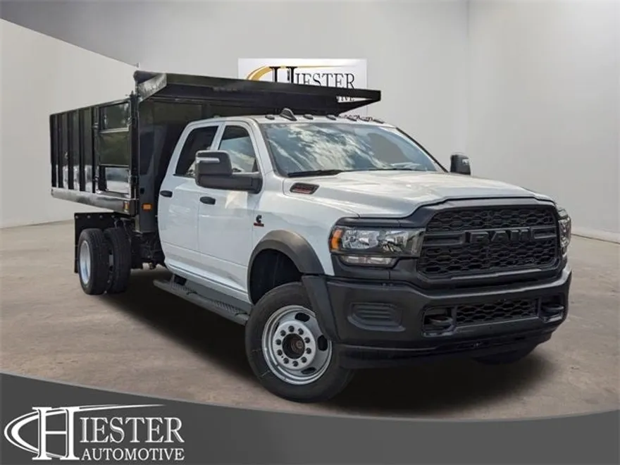 2024 Ram 5500 photo 1