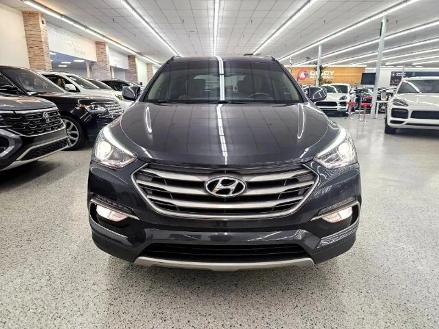 2017 Hyundai Santa Fe Sport photo 1