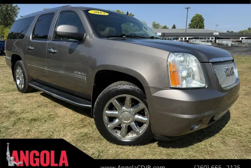 2013 Gmc Yukon XL 1500 Denali photo 1