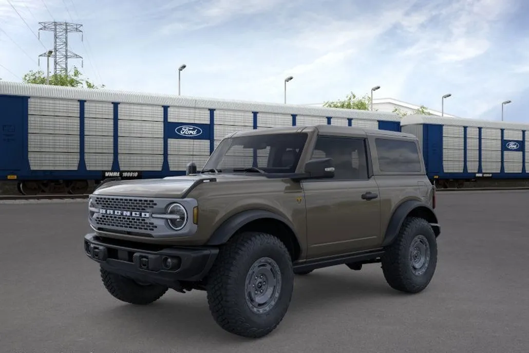 2025 Ford Bronco Badlands photo 1