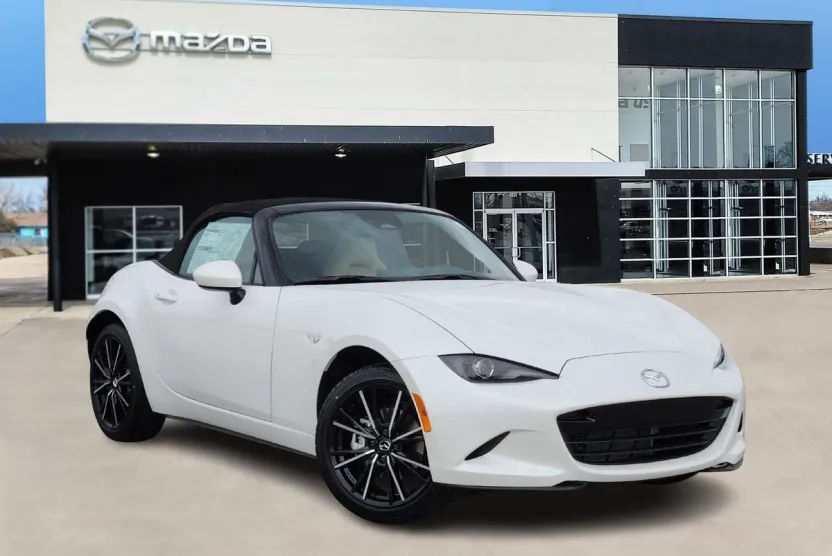 2025 Mazda MX-5 Miata Miata Grand Touring photo 1
