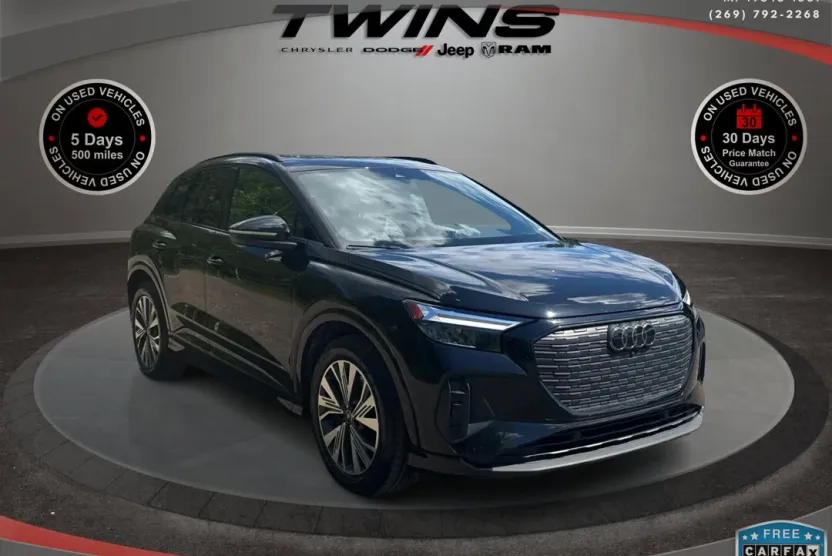 2025 Audi Q4 E-tron Premium Plus photo 1
