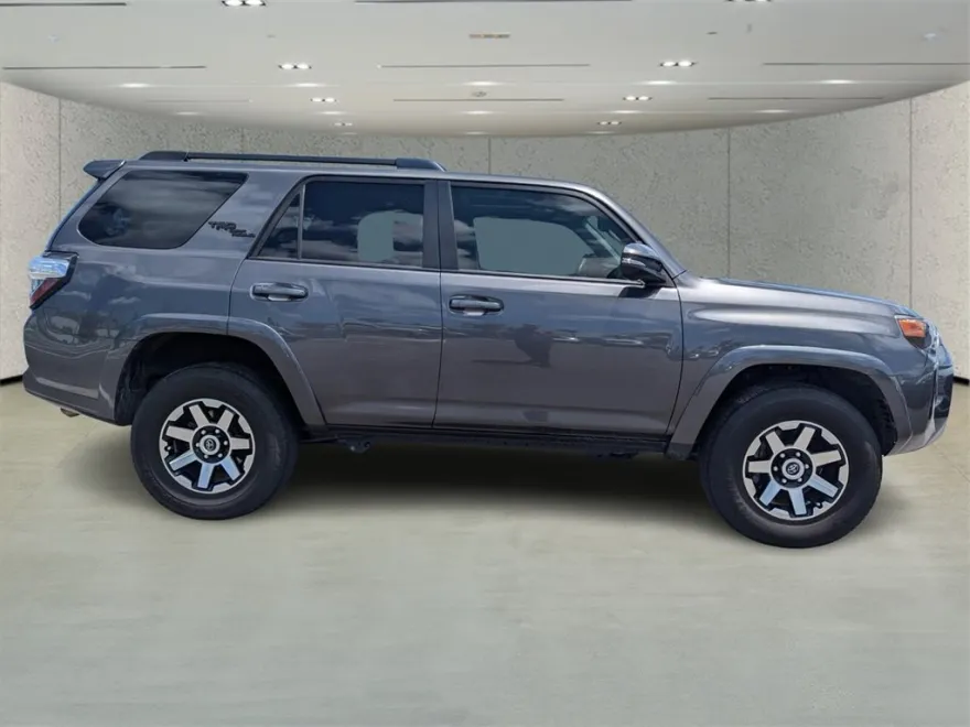 2019 Toyota 4Runner TRD Premium photo 1