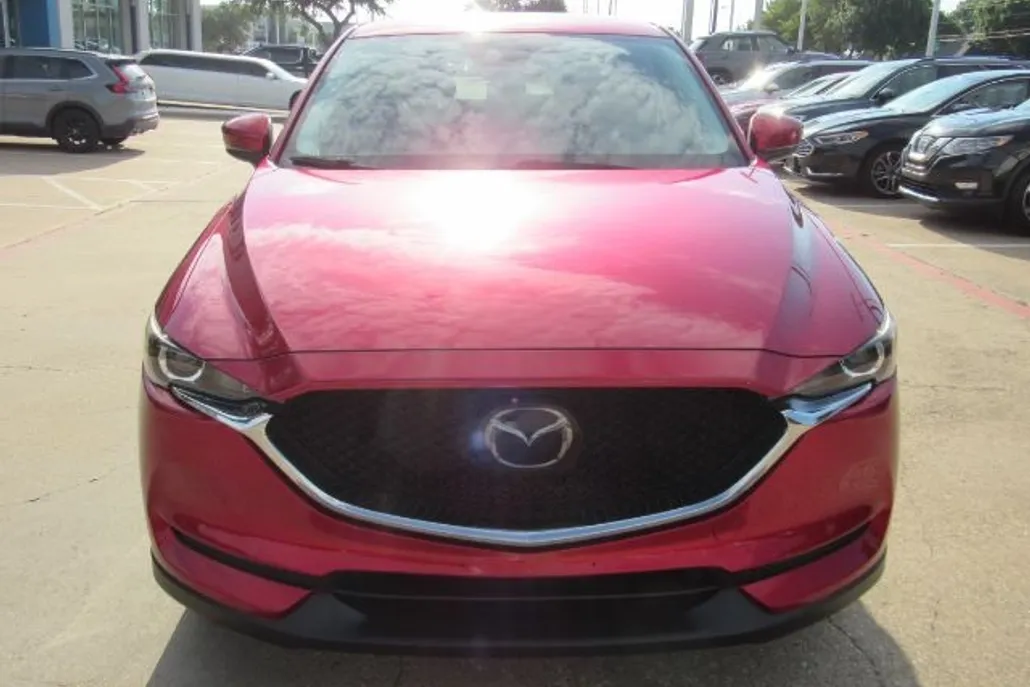 2018 Mazda CX-5 Touring photo 1