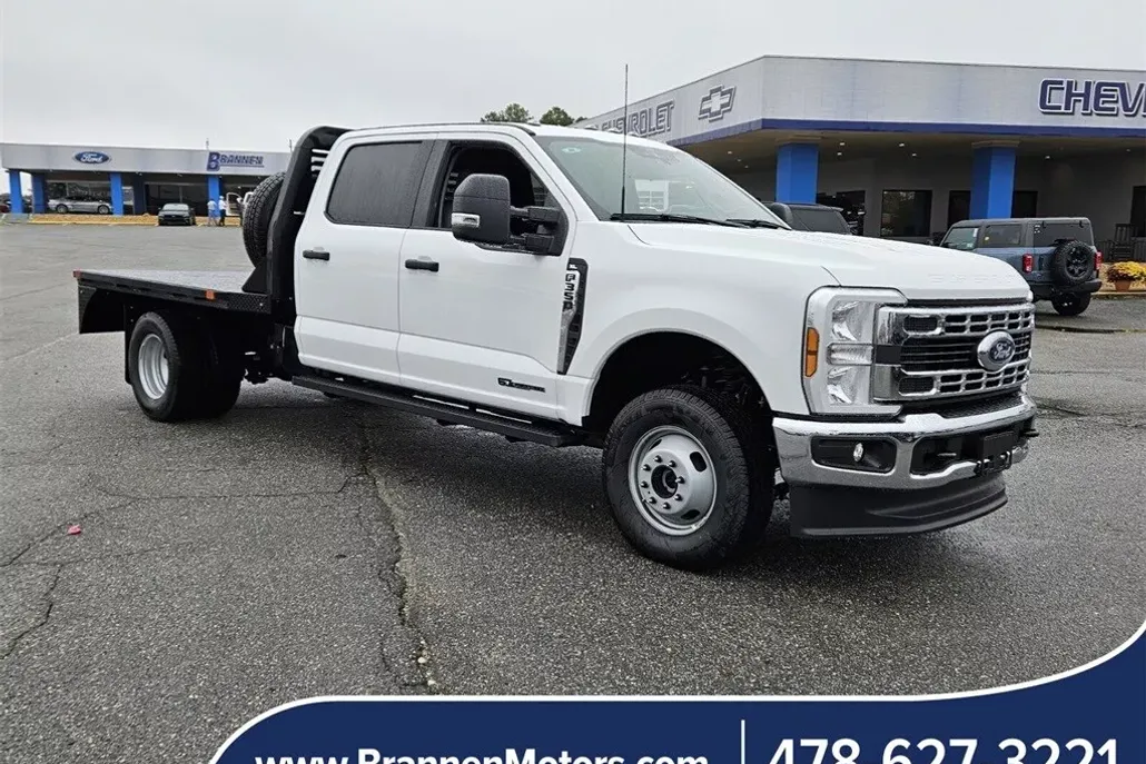 2024 Ford F-350 photo 1