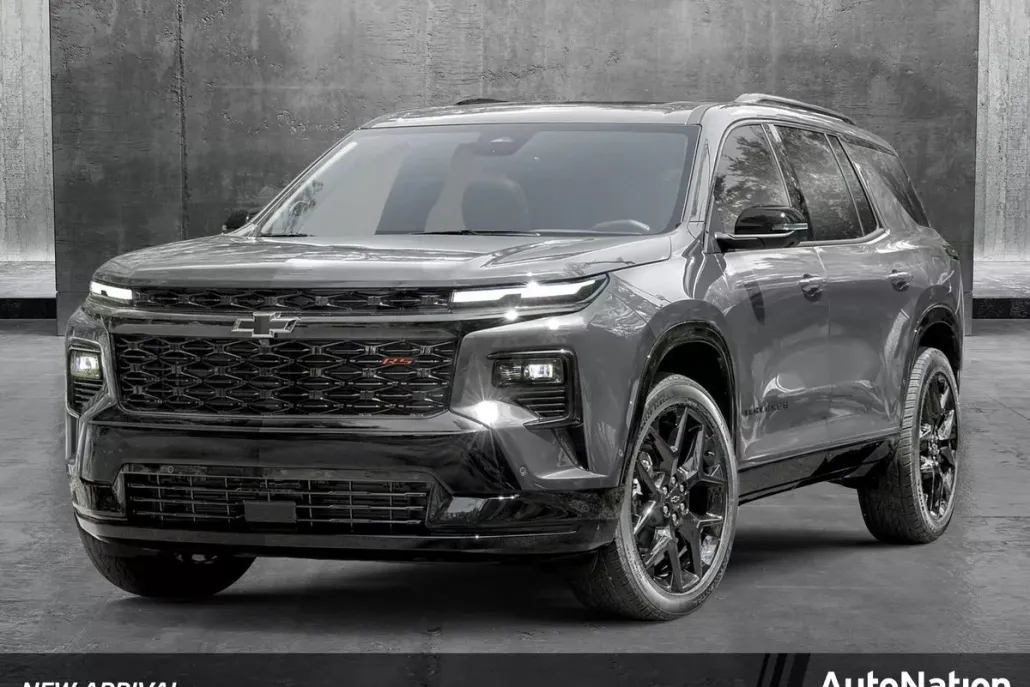 2025 Chevrolet Traverse photo 1