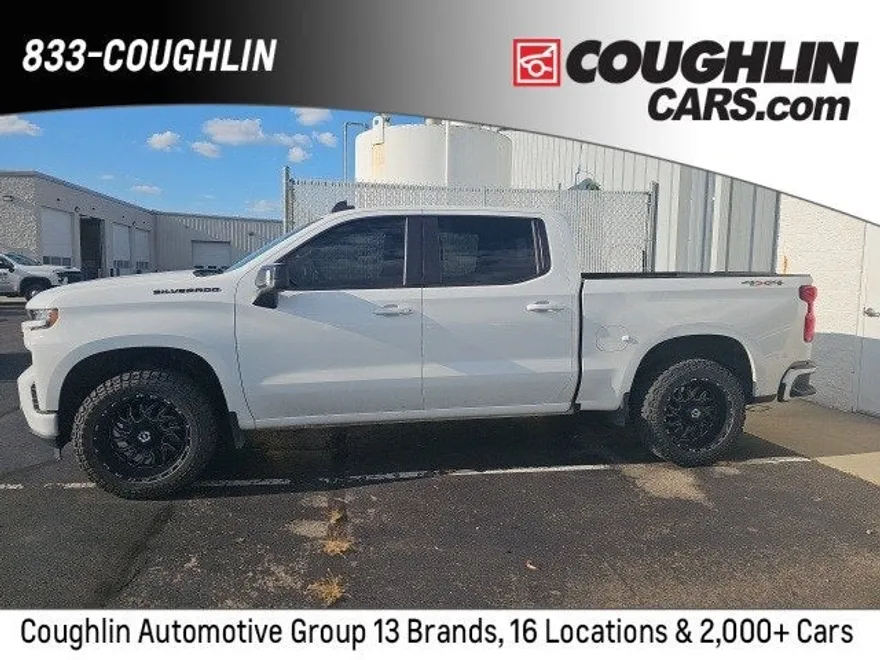 2022 Chevrolet Silverado 1500 RST photo 1