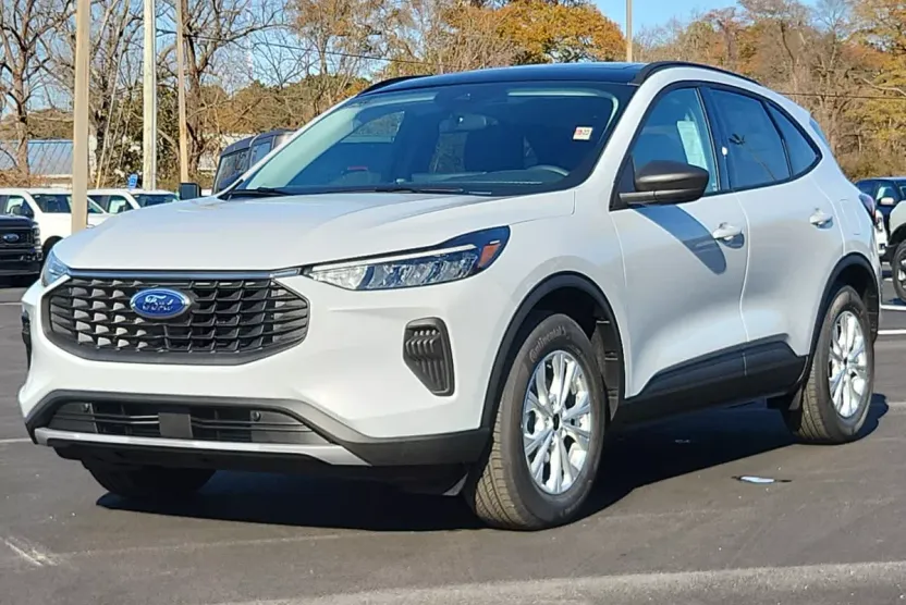 2025 Ford Escape Active photo 1
