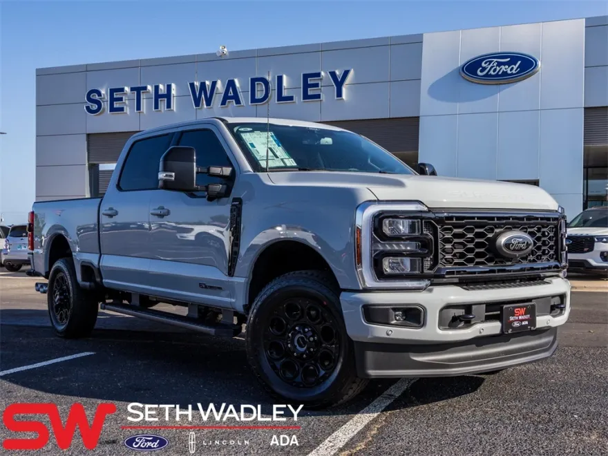 2025 Ford F-250 photo 1