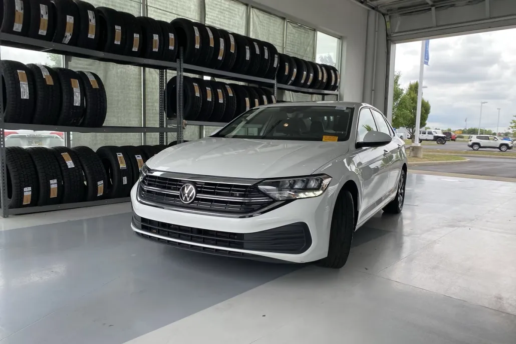 2022 Volkswagen Jetta 1.5T S photo 1