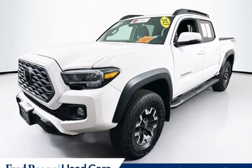 2023 Toyota Tacoma TRD Off-Road V6 photo 1
